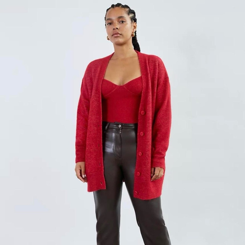 Oversized Aritzia cardigan. Size 2